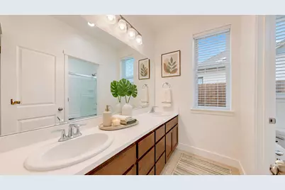1710 Dolomite Drive, Los Banos, CA 93635 - Photo 11