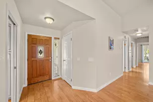 101 Oneill Ct, Folsom, CA 95630 - Photo 9