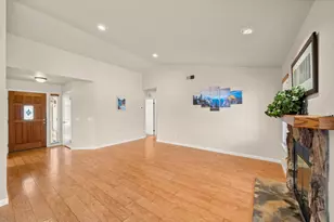 101 Oneill Ct, Folsom, CA 95630 - Photo 15