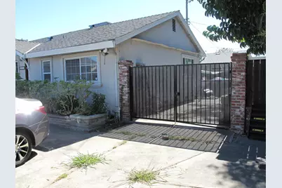 6708 Steiner, Sacramento, CA 95823 - Photo 3
