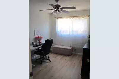 6708 Steiner, Sacramento, CA 95823 - Photo 17