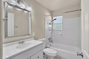 2121 50th Ave, Sacramento, CA 95822 - Photo 19