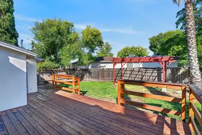 2121 50th Avenue, Sacramento, CA 95822 - Photo 27