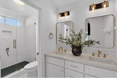 8438 Cold Water Court, Elk Grove, CA 95624 - Photo 21