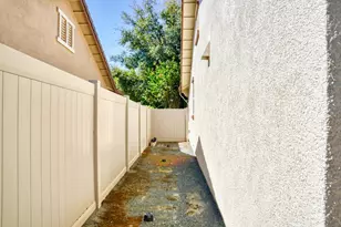 2314 Shadow Berry Dr, Manteca, CA 95336 - Photo 39