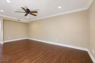 2411 Post Oak Ln, Sacramento, CA 95825 - Photo 7