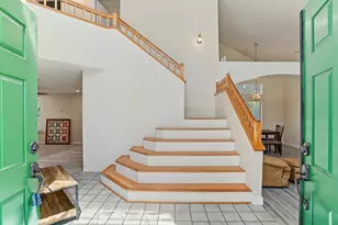 19 Hallwood Ct, Sacramento, CA 95823 - Photo 7