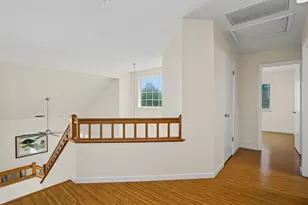 19 Hallwood Ct, Sacramento, CA 95823 - Photo 19