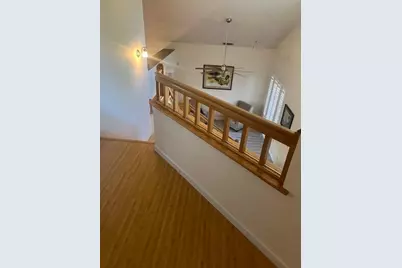 19 Hallwood Court, Sacramento, CA 95823 - Photo 9