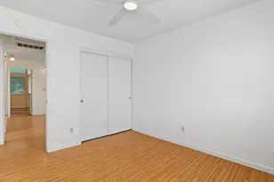 19 Hallwood Ct, Sacramento, CA 95823 - Photo 27