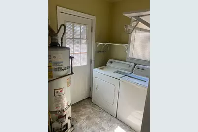 2870 Branch Street, Sacramento, CA 95815 - Photo 13