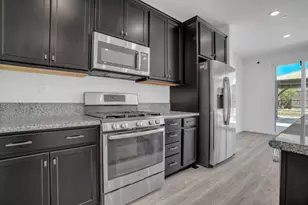 17738 Brandeis Ct, Lathrop, CA 95330 - Photo 15