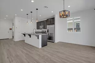 17738 Brandeis Ct, Lathrop, CA 95330 - Photo 19