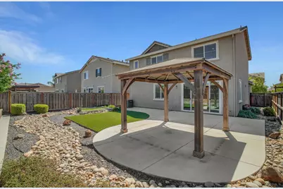 17738 Brandeis Court, Lathrop, CA 95330 - Photo 39