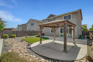 17738 Brandeis Ct, Lathrop, CA 95330 - Photo 39