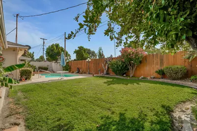 1125 Linn Court, Turlock, CA 95380 - Photo 25