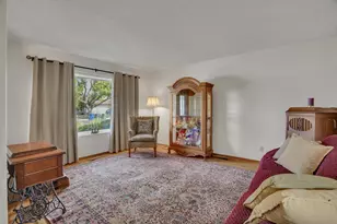 1125 Linn Ct, Turlock, CA 95380 - Photo 5