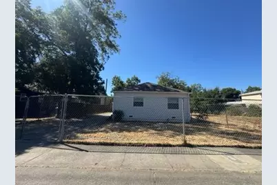 4250 11th Avenue, Sacramento, CA 95817 - Photo 3
