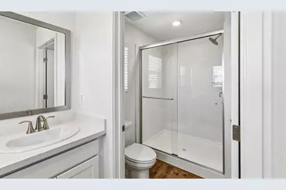 2086 Creekstone Way, Sacramento, CA 95832 - Photo 11