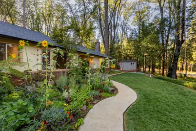 13692 Edgewood Drive, Grass Valley, CA 95945 - Photo 3