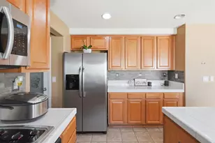 323 Autumn Rain Dr, Lathrop, CA 95330 - Photo 21