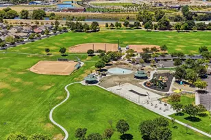 323 Autumn Rain Dr, Lathrop, CA 95330 - Photo 63