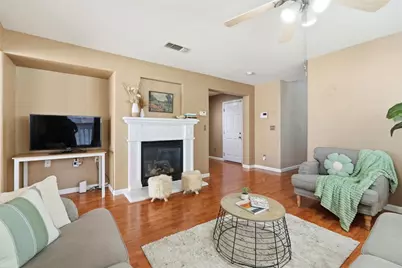 323 Autumn Rain Drive, Lathrop, CA 95330 - Photo 11
