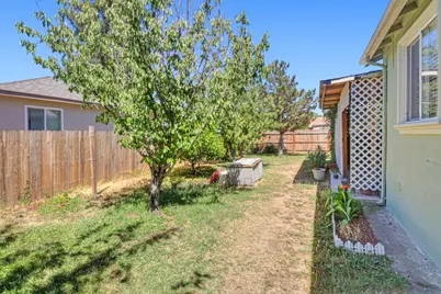 4041 Constitution Avenue, North Highlands, CA 95660 - Photo 33