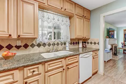 4041 Constitution Avenue, North Highlands, CA 95660 - Photo 15