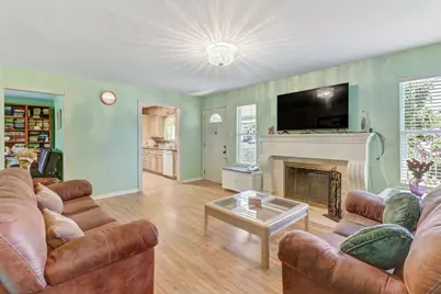 4041 Constitution Avenue, North Highlands, CA 95660 - Photo 9