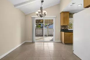 5884 Revelstok Dr, Sacramento, CA 95842 - Photo 31