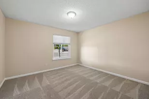 5884 Revelstok Dr, Sacramento, CA 95842 - Photo 35