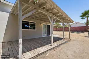 5884 Revelstok Dr, Sacramento, CA 95842 - Photo 7