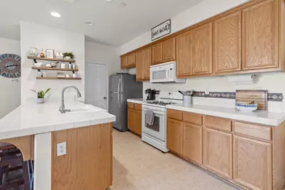 1706 Miekle Avenue, Woodland, CA 95776 - Photo 11