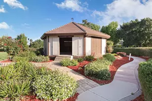 8327 Park Pl, Tracy, CA 95304 - Photo 9
