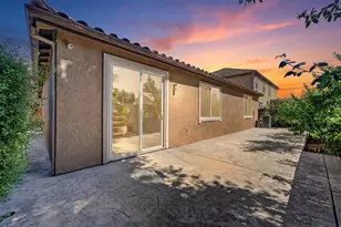 10092 Avocado Way, Elk Grove, CA 95757 - Photo 3