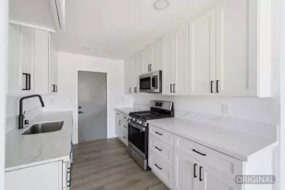 4056 E Brentwood Avenue, Fresno, CA 93703 - Photo 15