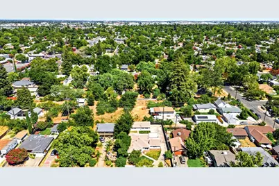 4015 55th Street, Sacramento, CA 95820 - Photo 45
