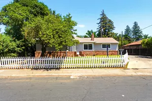4015 55th St, Sacramento, CA 95820 - Photo 3