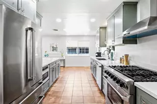 4015 55th St, Sacramento, CA 95820 - Photo 29