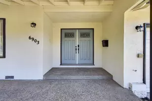 6903 Los Olivos, Carmichael, CA 95608 - Photo 5