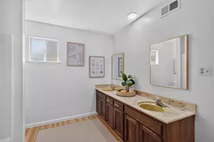 6903 Los Olivos, Carmichael, CA 95608 - Photo 31