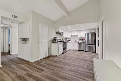 5844 Fledgling Court, Fair Oaks, CA 95628 - Photo 7