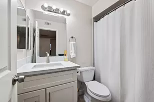 5844 Fledgling Ct, Fair Oaks, CA 95628 - Photo 9