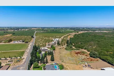 21992 McBride Road, Escalon, CA 95320 - Photo 95