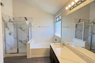 220 Cornerstone Way, Manteca, CA 95336 - Photo 33
