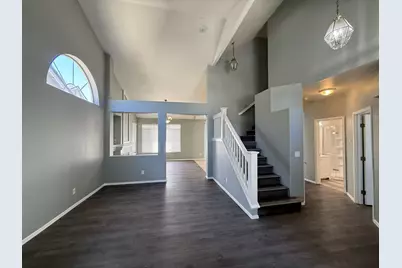 220 Cornerstone Way, Manteca, CA 95336 - Photo 5