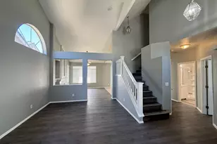 220 Cornerstone Way, Manteca, CA 95336 - Photo 5