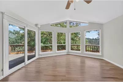 19221 Wolf Creek Road, Grass Valley, CA 95949 - Photo 15