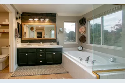3927 Moraga Drive, El Dorado Hills, CA 95762 - Photo 17